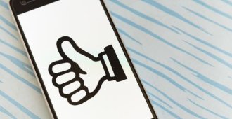 Canadian Court Rules That Thumbs-Up Emoji Counts as a Contract Agreement